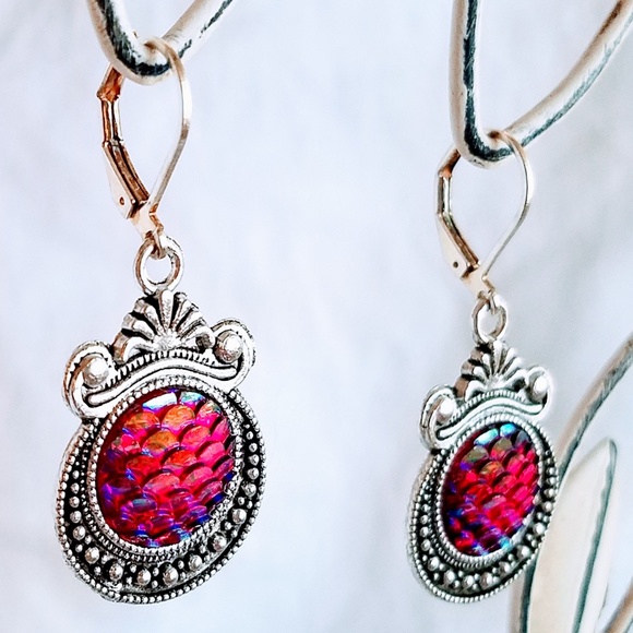 Nickel-free Red Mermaid Scale Earrings - Picture 2 of 4
